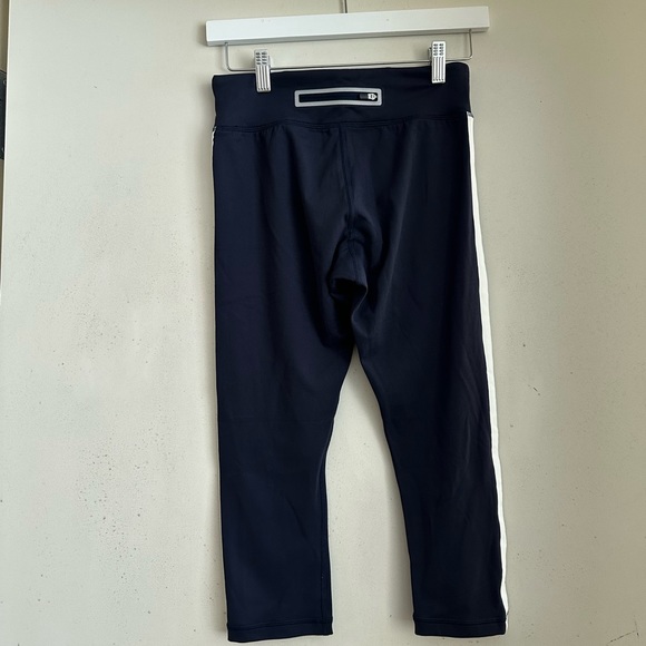 Tory Burch Sport Parallel Stripe Reflective Cropped Navy Leggings NWT - Picture 5 of 8